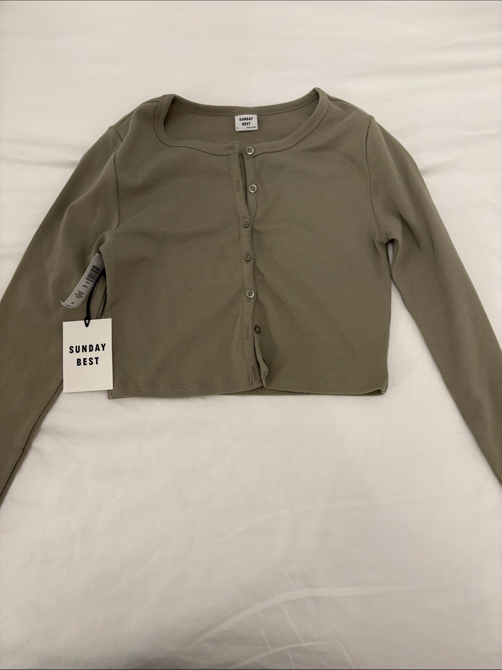 Aritiza Sunday Best Olive Green Cropped Slim Button-Front Women's Top